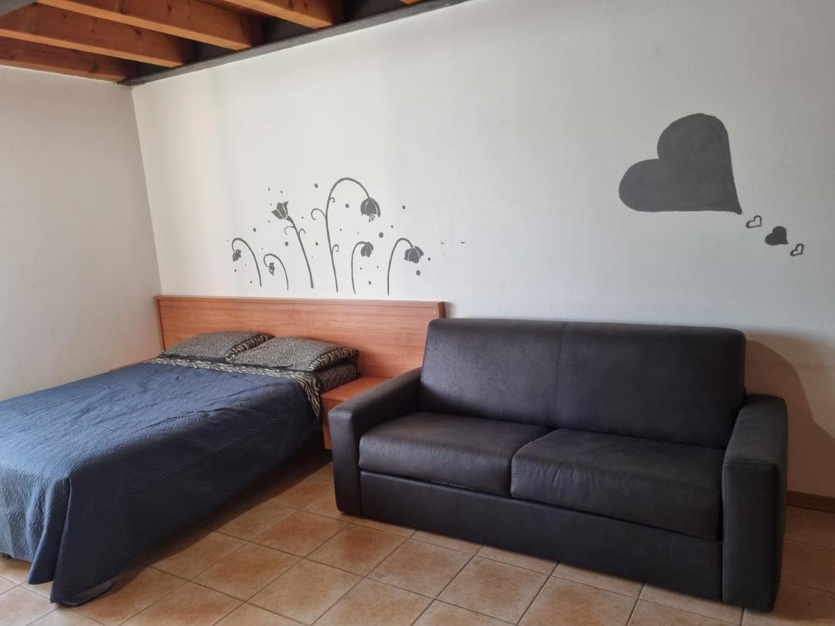 Antica Corte Ortaia Appartamenti Povegliano Veronese Exteriér fotografie
